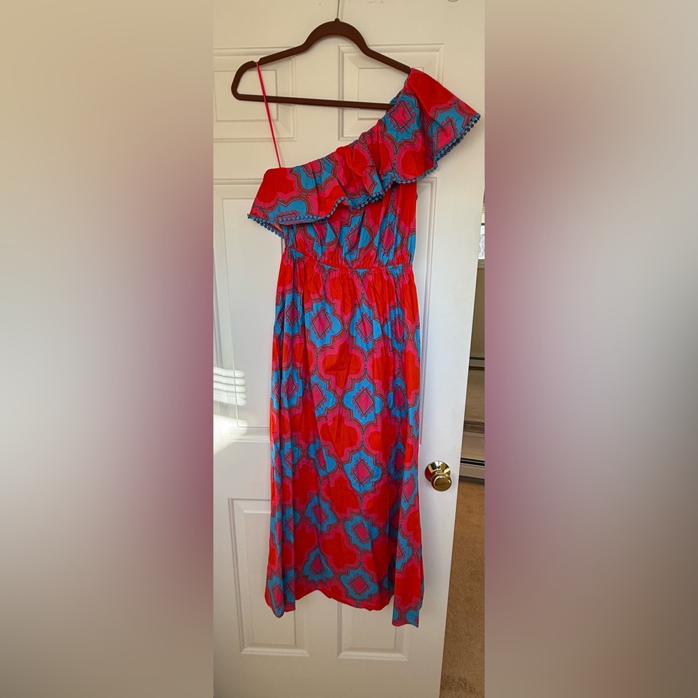 Sugarlips Devany Suraya One-Shoulder Cotton Maxi - Picture 2 of 8